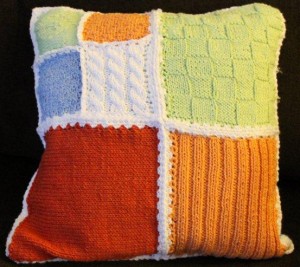 Gestricktes Kissen Vorderseite