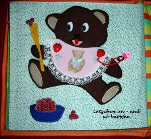 Teddybuch aus Stoff