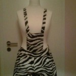 Zebra Latzshorts