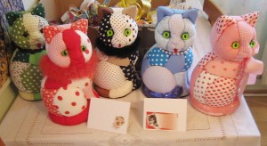 Selbstgebastelte Katzen von Hanni P.