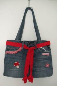 Jeanstasche