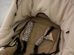 Kinderwagengurtschoner 2