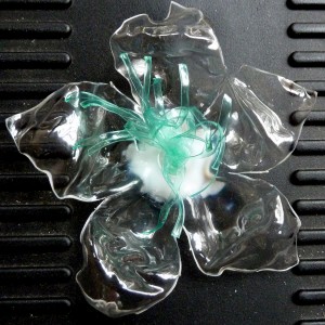 Blumen_aus_Plastikflaschen_2