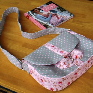 Handtasche