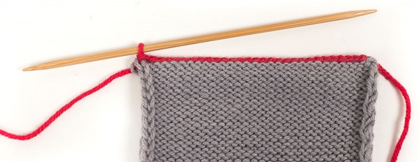 Strickteile verbinden – Teil 1: Zusammenstricken und gemeinsam Abketten