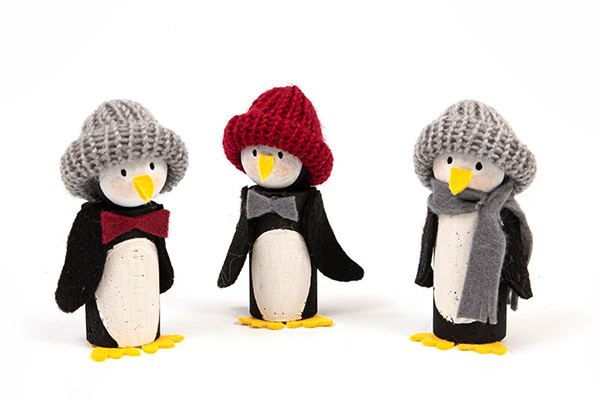 Pinguine und Schneemänner aus Korken - Schritt 6