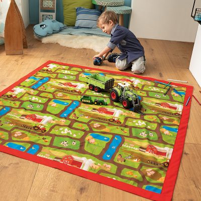Spieldecke aus Baumwolle mit Bauernhofmotiv Spieldecke aus Baumwolle mit Bauernhofmotiv