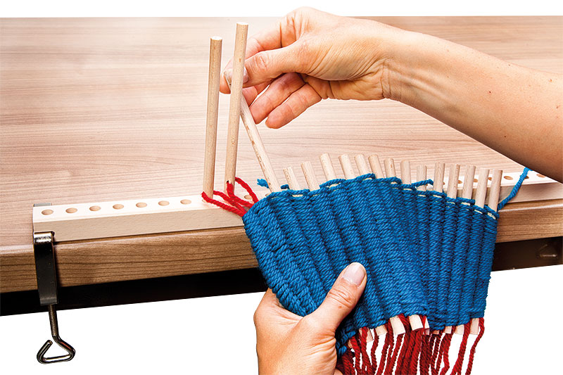 Stäbchenwebrahmen Schritt 3