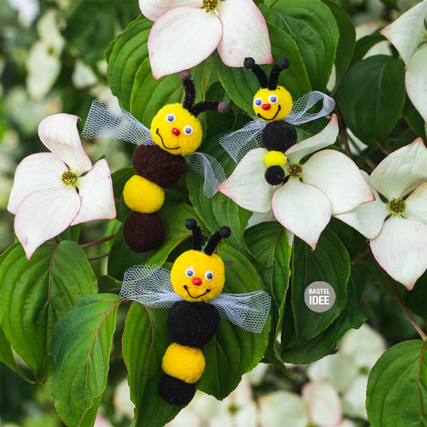 Bienen aus Pompons basteln Bienen aus Pompons basteln