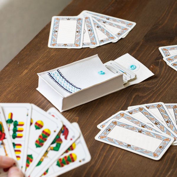 spielkartenetui-schmuckbild