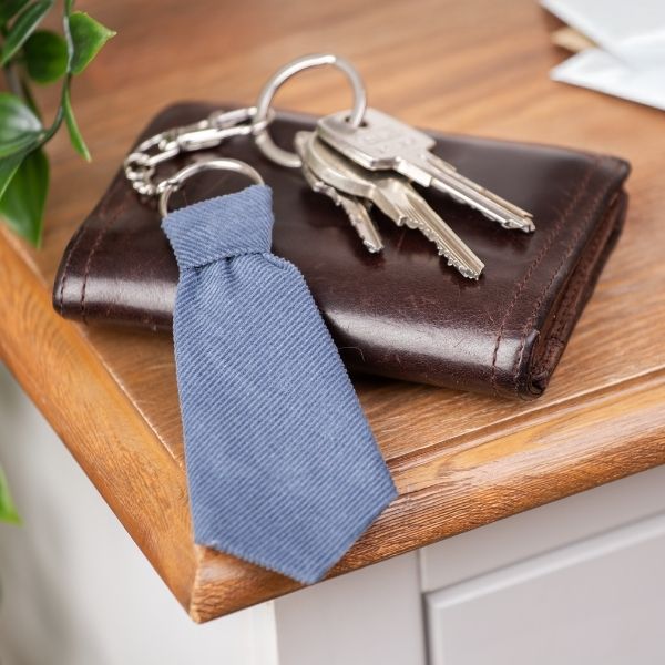 600px_krawatten_schluesselanhaenger_schmuckbild