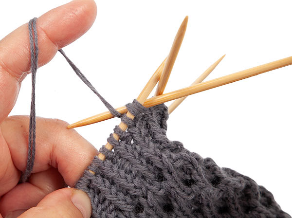 Stulpen stricken - Schritt 4 Stulpen stricken - Schritt 4