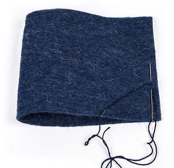 Schneemänner aus Filzbändern basteln - Schritt 2 Schneemänner aus Filzbändern basteln - Schritt 2