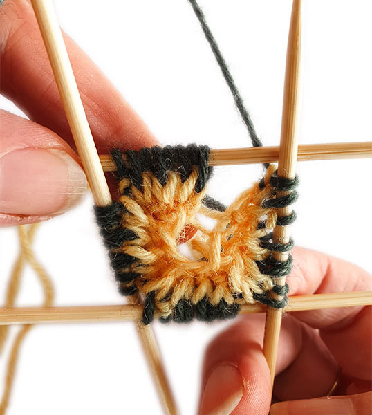 Kürbis stricken - Schritt 3