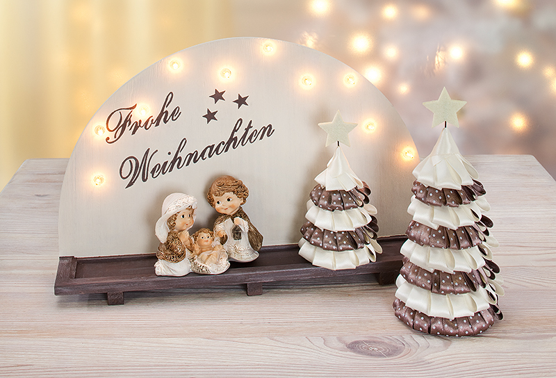 Tannenbaeume-aus-baender1