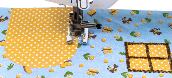 Bettumrandung nähen - Schritt 3 Bettumrandung nähen - Schritt 3