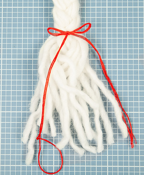 Wichtel aus Birkenscheibe basteln - Schritt 14 Wichtel aus Birkenscheibe basteln - Schritt 14