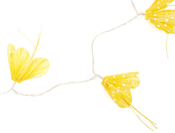 Blüten-Lichterkette basteln - Schritt 8