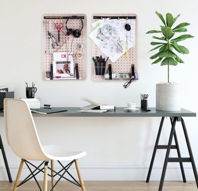 Pin & Peg Organizer im Büro Pin & Peg Organizer im Büro