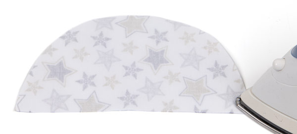 Weihnachtliche Geschenkanhänger nähen - Schritt 10 Weihnachtliche Geschenkanhänger nähen - Schritt 10