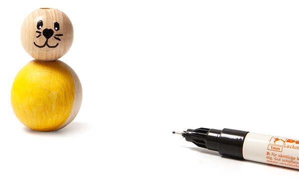 haeschen_aus_holzkugeln_schritt3