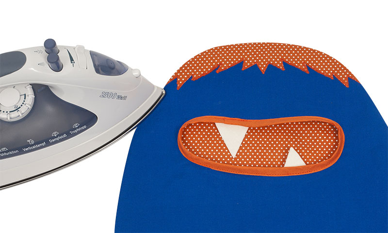 Monster-Tasche nähen - Kanten bügeln