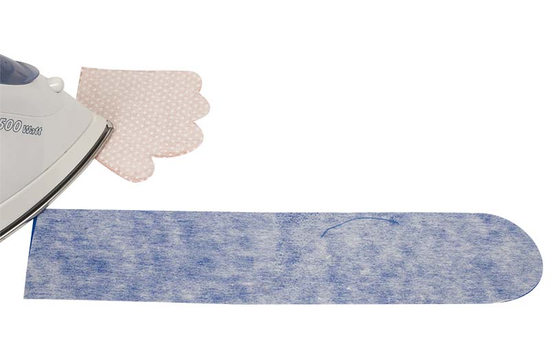 Monster-Tasche nähen - Trageriehmen bügeln