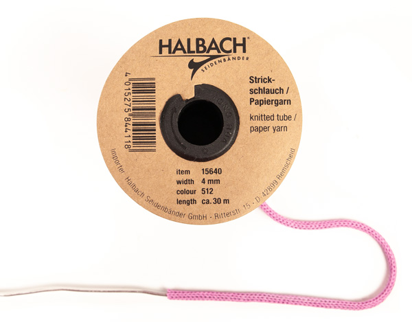 Hase aus Glas und Papierschlauch basteln - Schritt 3 Hase aus Glas und Papierschlauch basteln - Schritt 3