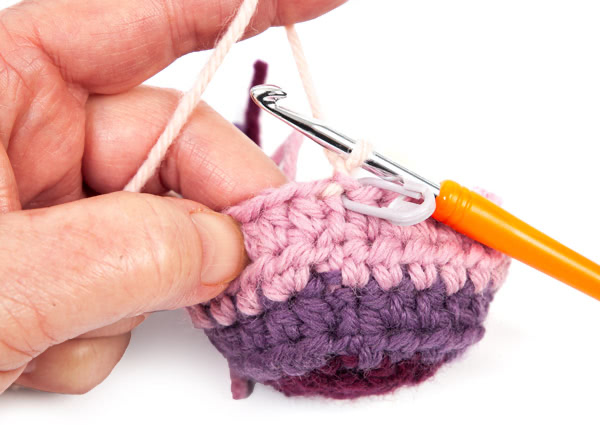 Hausschuhe häkeln - Schritt 3 Hausschuhe häkeln - Schritt 3