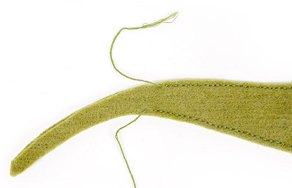 Holzwichtel basteln - Schritt 5 Holzwichtel basteln - Schritt 5