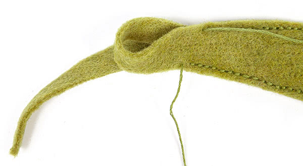 Holzwichtel basteln - Schritt 6 Holzwichtel basteln - Schritt 6