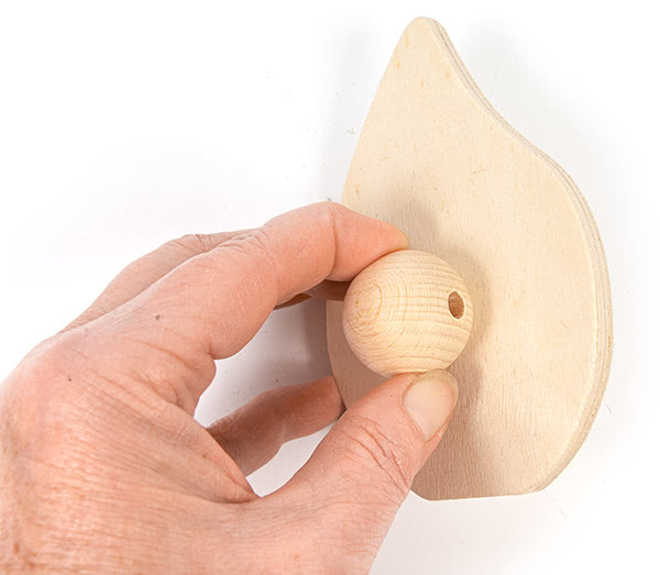 Holzwichtel basteln - Schritt 12 Holzwichtel basteln - Schritt 12