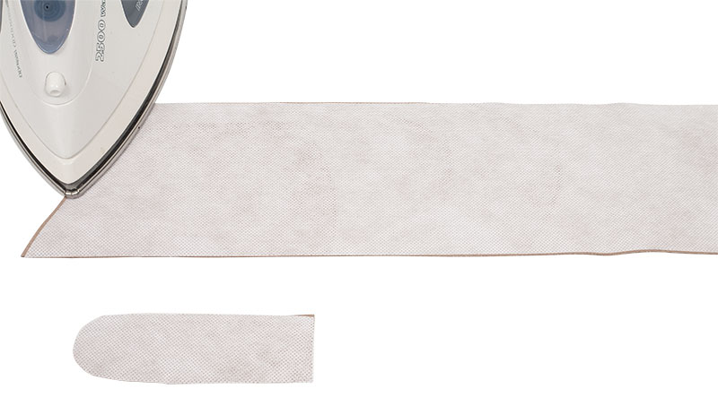 Hüftgürtel selber nähen - Vlies aufbügeln