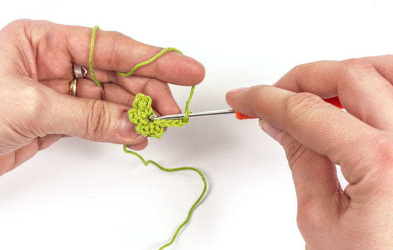 huehner-haekeln-schritt10-img_2223-