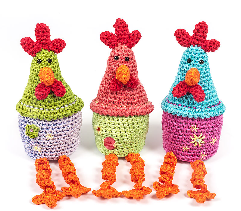 Osterhuhn häkeln Kantenhocker Huhn fertig