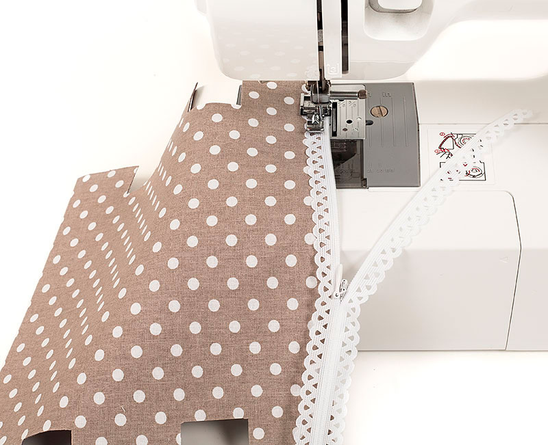 kosmetiktaeschchen-spitzenreissverschluss_schritt6