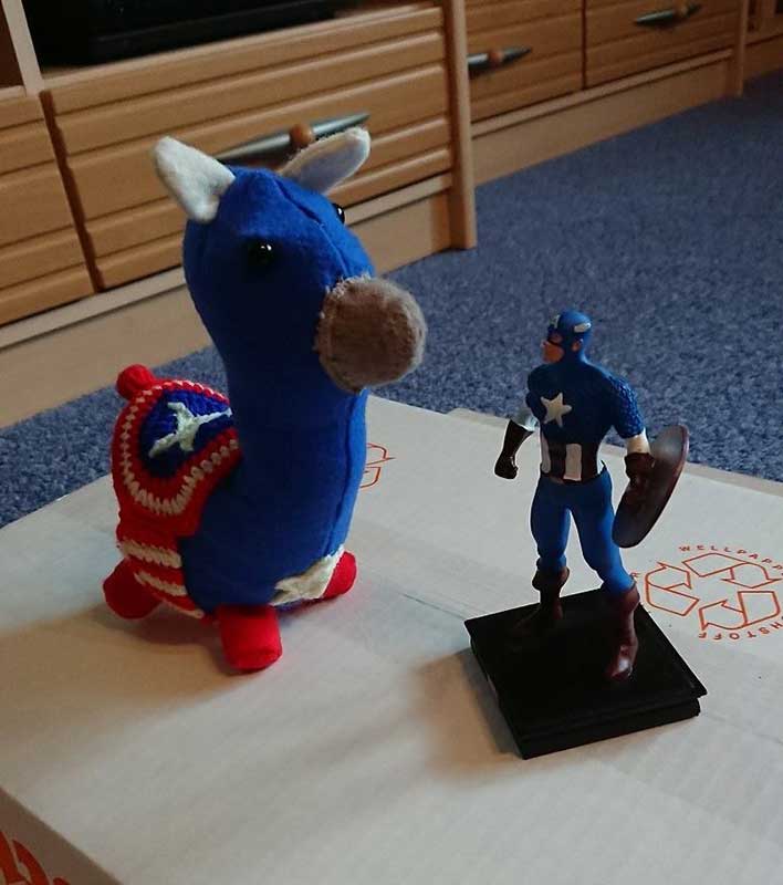 lamaparade gewinner captain america lama