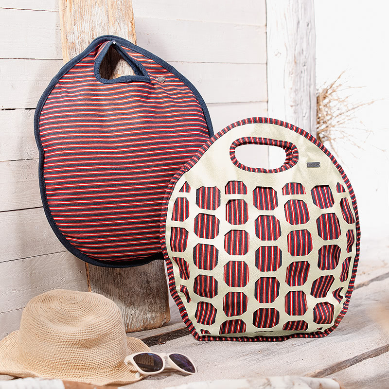 Tasche mit Lochmuster und Nappaleder