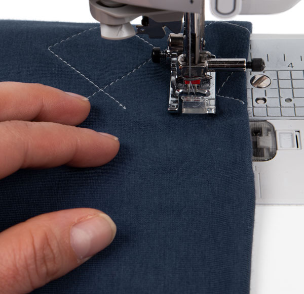 Loopschal als Mundschutz nähen - Schritt 11 Loopschal als Mundschutz nähen - Schritt 11