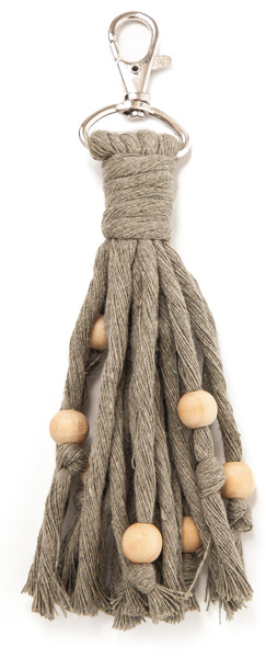 Makramee-Schlüsselanhänger knüpfen - Schritt 21 Makramee-Schlüsselanhänger knüpfen - Schritt 21