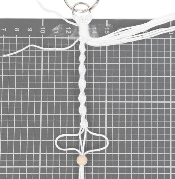 Osterdeko mit Makramee - Schritt 12 Osterdeko mit Makramee - Schritt 12