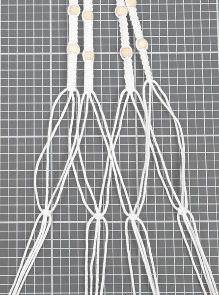 Osterdeko mit Makramee - Schritt 32 Osterdeko mit Makramee - Schritt 32
