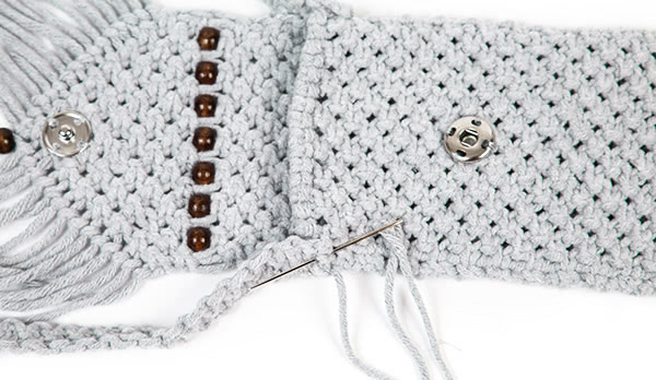 Makramee-Handytasche knüpfen - Schritt 14 Makramee-Handytasche knüpfen - Schritt 14