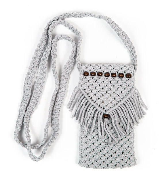 Makramee-Handytasche knüpfen - Schritt 16 Makramee-Handytasche knüpfen - Schritt 16