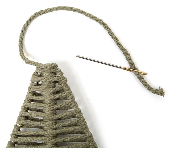 Makramee-Stern basteln - Schritt 26