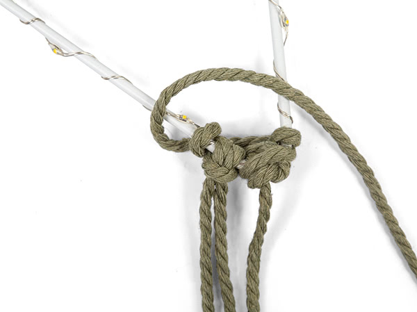 Makramee-Stern basteln - Schritt 32