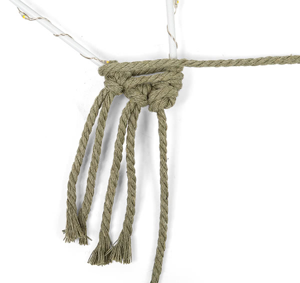 Makramee-Stern basteln - Schritt 33