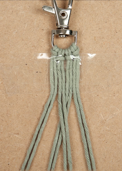 makramee_schluesselkette_schritt05