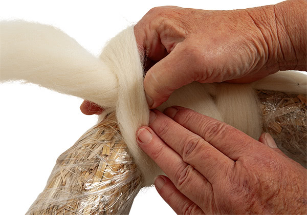 mehrstoeckiger_woll_adventskranz_schritt05