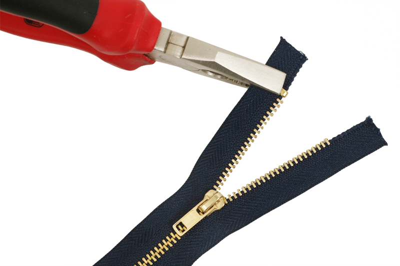 metallreissverschluss-kuerzen-oben-schritt4